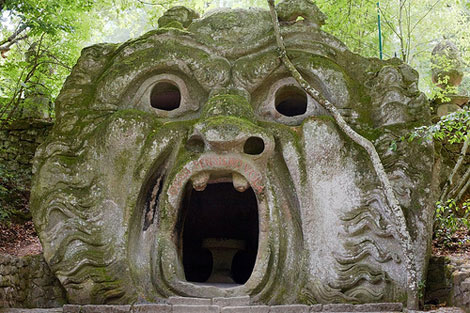 parco-dei-mostri-bomarzo.jpg