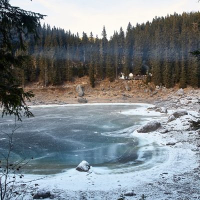 Nuovo foto racconto: Il mercatino di Natale al lago di Carezza